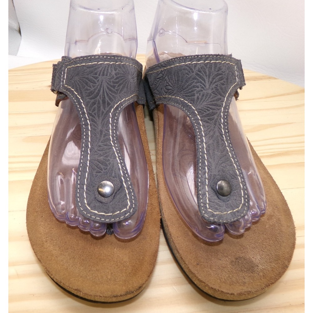 Taos Lucy Thong Sandals Womens Bluish Gray Size 42 US 11-11.5 Slip On Embossed